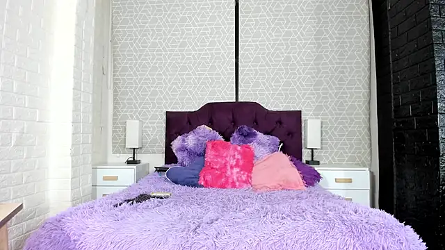 Zamara Kleii online show from November 2025 04:34:02 AM