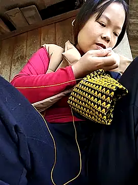 Snapshot of Rioo122 chatting on November 2025 07:05:02 AM Rioo122 online show from November 2025 07:05:02 AM