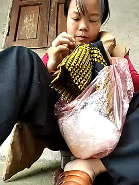 Snapshot of Rioo122 chatting on November 2025 06:08:02 AM Rioo122 online show from November 2025 06:08:02 AM