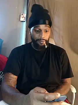 Snapshot of EbonyKing69 chatting on October 2025 12:11:01 AM EbonyKing69 online show from October 2025 12:11:01 AM