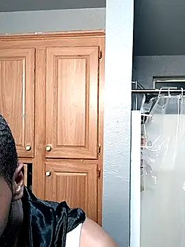 Snapshot of EbonyKing69 chatting on November 2025 11:43:02 AM EbonyKing69 online show from November 2025 11:43:02 AM