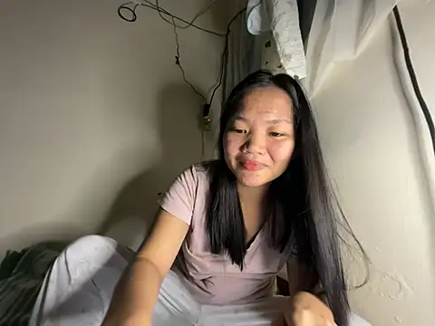 Snapshot of princess_janine chatting on July 2026 10:02:01 AM princess janine online show from July 2026 10:02:01 AM