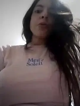 Snapshot of chicalunar24 chatting on November 2025 07:10:01 PM chicalunar24 online show from November 2025 07:10:01 PM