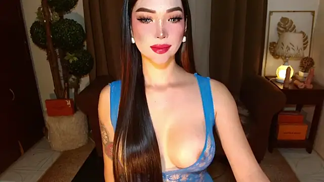 Snapshot of MouthWatering_Ayesha chatting on May 2026 04:07:02 AM MouthWatering Ayesha online show from May 2026 04:07:02 AM