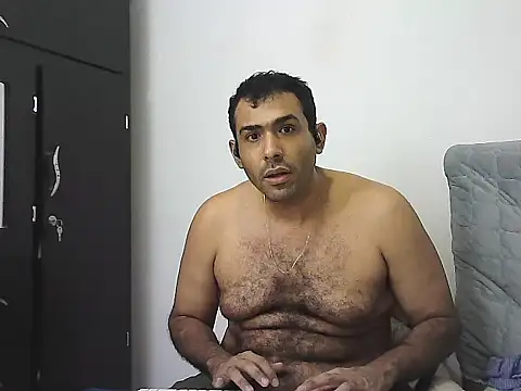 morenocabro10 online show from December 2025 08:40:01 PM