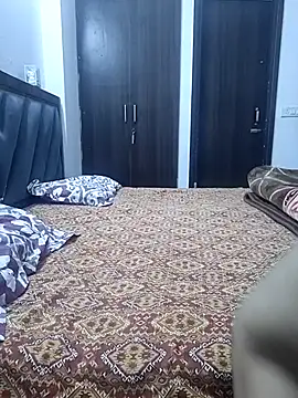 sweetpj online show from September 2025 01:49:01 PM