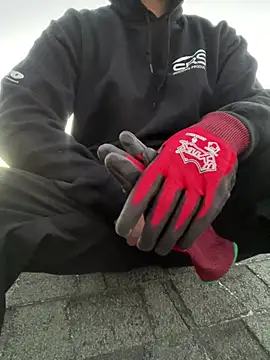 PuttieIn online show from January 2026 02:21:02 PM