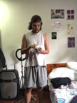 Luxx 14 online show from November 2025 04:39:02 PM