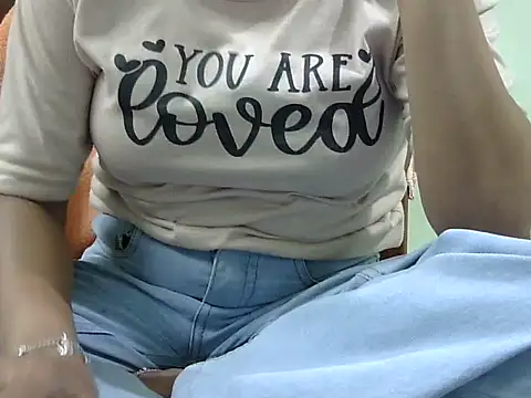 CHAMELI4747 online show from October 2025 08:18:02 AM