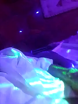 Oaxhot online show from October 2025 07:20:02 AM