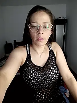 Isabella5 Brown  online show from January 2026 03:49:01 PM