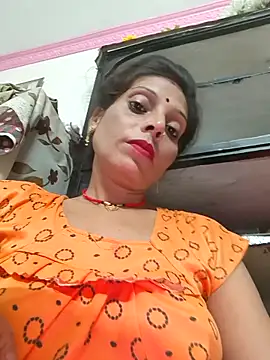 ISHANI-SINGH online show from September 2025 04:42:02 PM