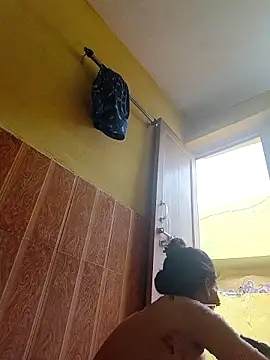 ISHANI-SINGH online show from October 2025 02:52:01 AM