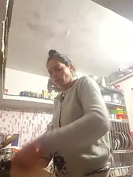 ISHANI-SINGH online show from January 2026 03:31:01 AM