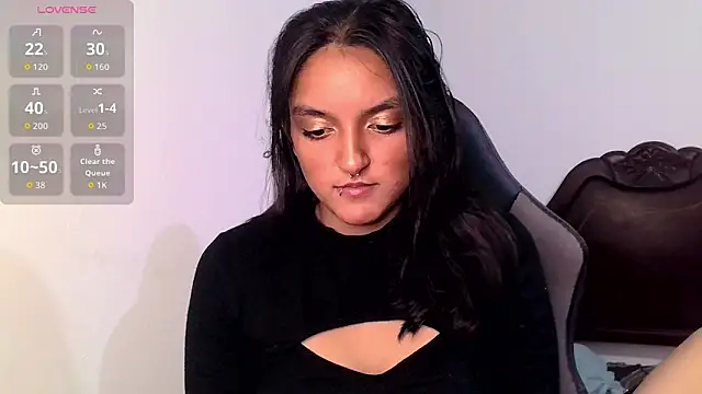 Ari 20  online show from October 2025 07:11:01 PM