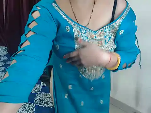 Snapshot of Hot_anika_ chatting on June 2026 02:30:01 PM Hot anika online show from June 2026 02:30:01 PM