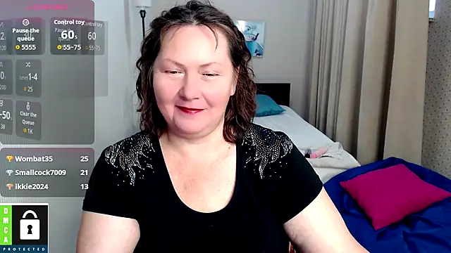 Snapshot of milf_hornys chatting on October 2025 04:35:01 AM milf hornys online show from October 2025 04:35:01 AM