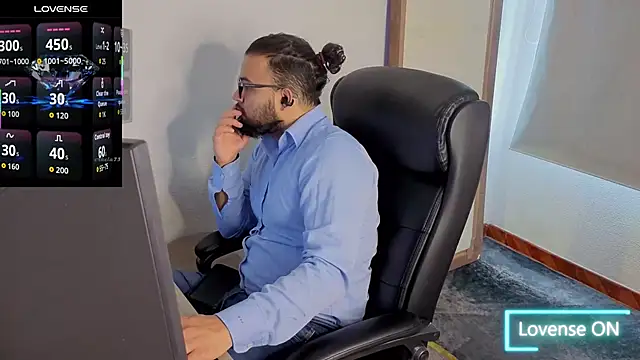 Snapshot of Ernesto-Rodriguez82 chatting on September 2025 12:51:01 PM Ernesto-Rodriguez82 online show from September 2025 12:51:01 PM
