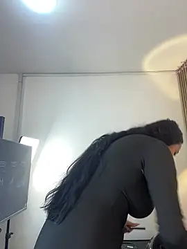 Dhapn Lennox online show from March 2026 01:51:02 PM