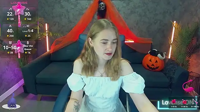 Sun Kitty  online show from October 2025 07:05:02 AM