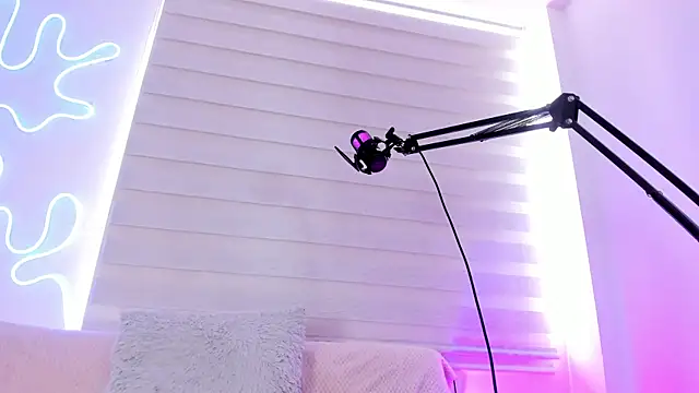 missweetpeach online show from October 2025 01:34:02 PM