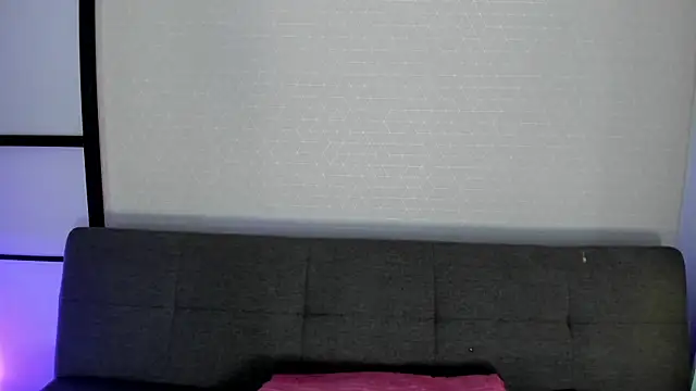 Snapshot of missweetpeach chatting on July 2026 04:22:02 PM missweetpeach online show from July 2026 04:22:02 PM