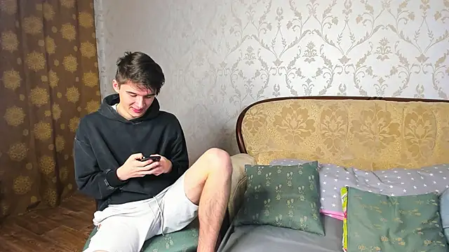 SherlockMax online show from October 2025 10:28:02 PM