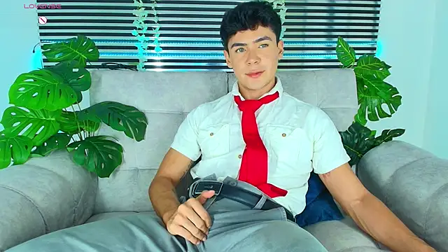 CamiiGuzmanX online show from April 2026 06:51:02 AM