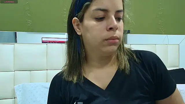 Snapshot of gisell_gomez chatting on September 2025 11:43:01 AM gisell gomez online show from September 2025 11:43:01 AM