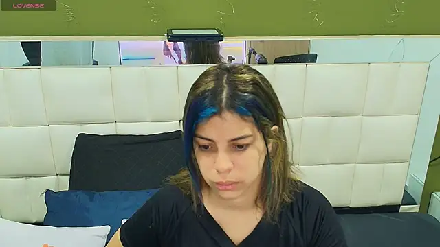 Snapshot of gisell_gomez chatting on September 2025 12:06:01 PM gisell gomez online show from September 2025 12:06:01 PM