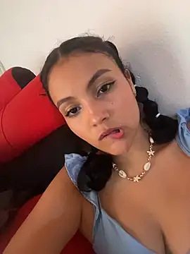 Angel-Caribbean online show from November 2025 07:08:02 PM