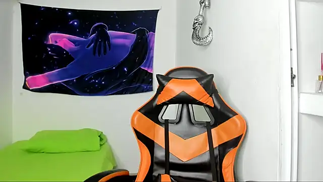 jhosep hamilton online show from September 2025 07:15:02 PM