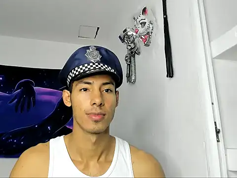 jhosep hamilton online show from October 2025 07:01:02 PM