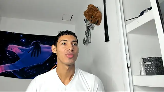 jhosep hamilton online show from October 2025 11:43:01 AM