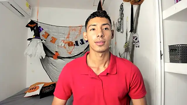 jhosep hamilton online show from November 2025 06:30:01 PM