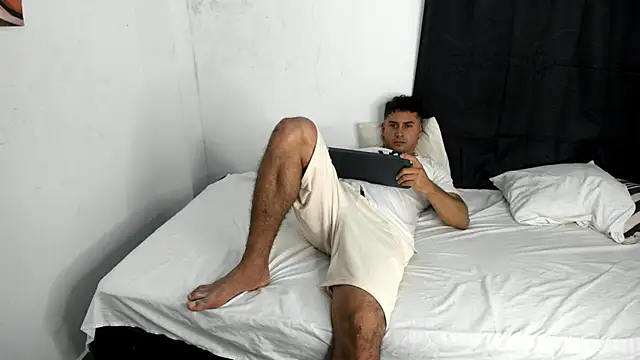 Snapshot of ashlan_king chatting on October 2025 07:14:02 PM ashlan king online show from October 2025 07:14:02 PM