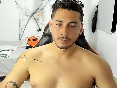 Snapshot of ashlan_king chatting on October 2025 08:02:02 PM ashlan king online show from October 2025 08:02:02 PM