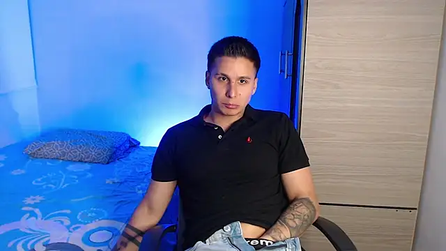 valentinosex1 online show from November 2025 10:23:02 PM