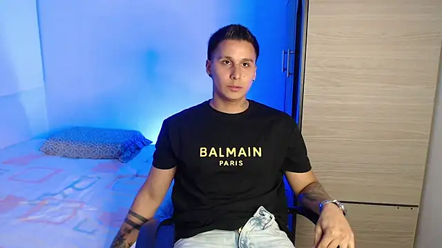 valentinosex1 online show from December 2025 09:21:01 PM