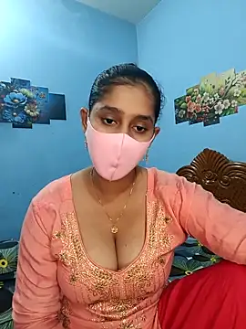 Cute Faria online show from November 2025 04:00:02 PM