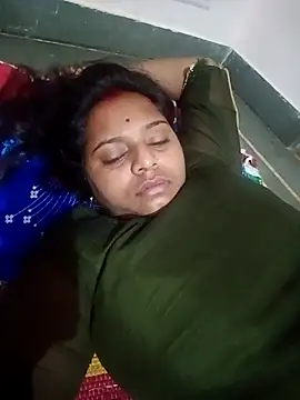 Hot crety online show from September 2025 12:23:02 AM