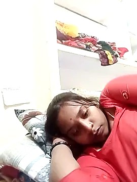 Hot crety online show from February 2026 11:59:01 AM