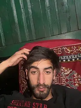 lyath3245 online show from March 2026 09:45:01 AM