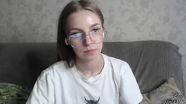 HitGyrl online show from March 2026 05:08:02 AM