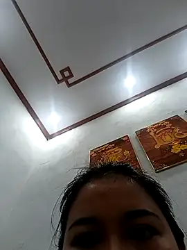 MinhChauXXX19 online show from December 2025 02:41:02 AM