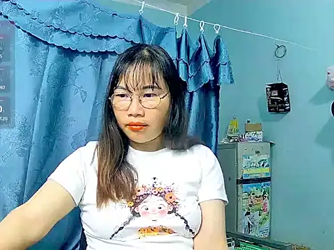 Snapshot of _Sara_768 chatting on July 2026 02:41:01 PM Sara 768 online show from July 2026 02:41:01 PM