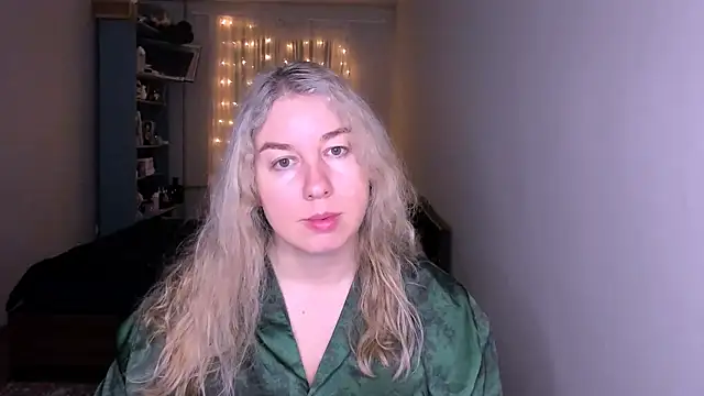 NancySanders online show from April 2026 06:53:02 PM