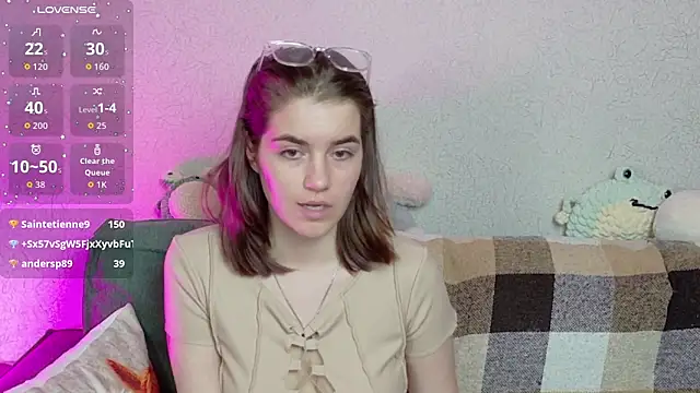 Snapshot of ElzaBlis chatting on April 2026 06:10:01 PM ElzaBlis online show from April 2026 06:10:01 PM
