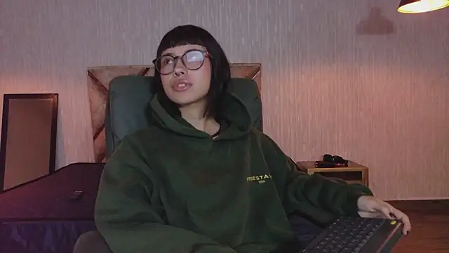  mavis2 online show from October 2025 08:09:02 PM