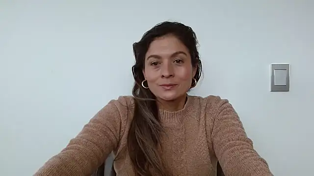 linda-mature43 online show from September 2025 03:01:02 PM